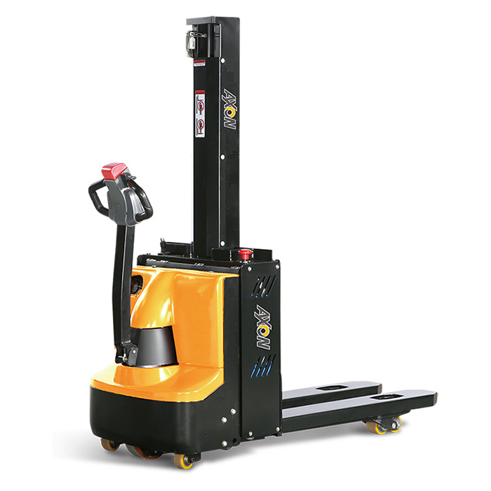0.8 tons electric stacker