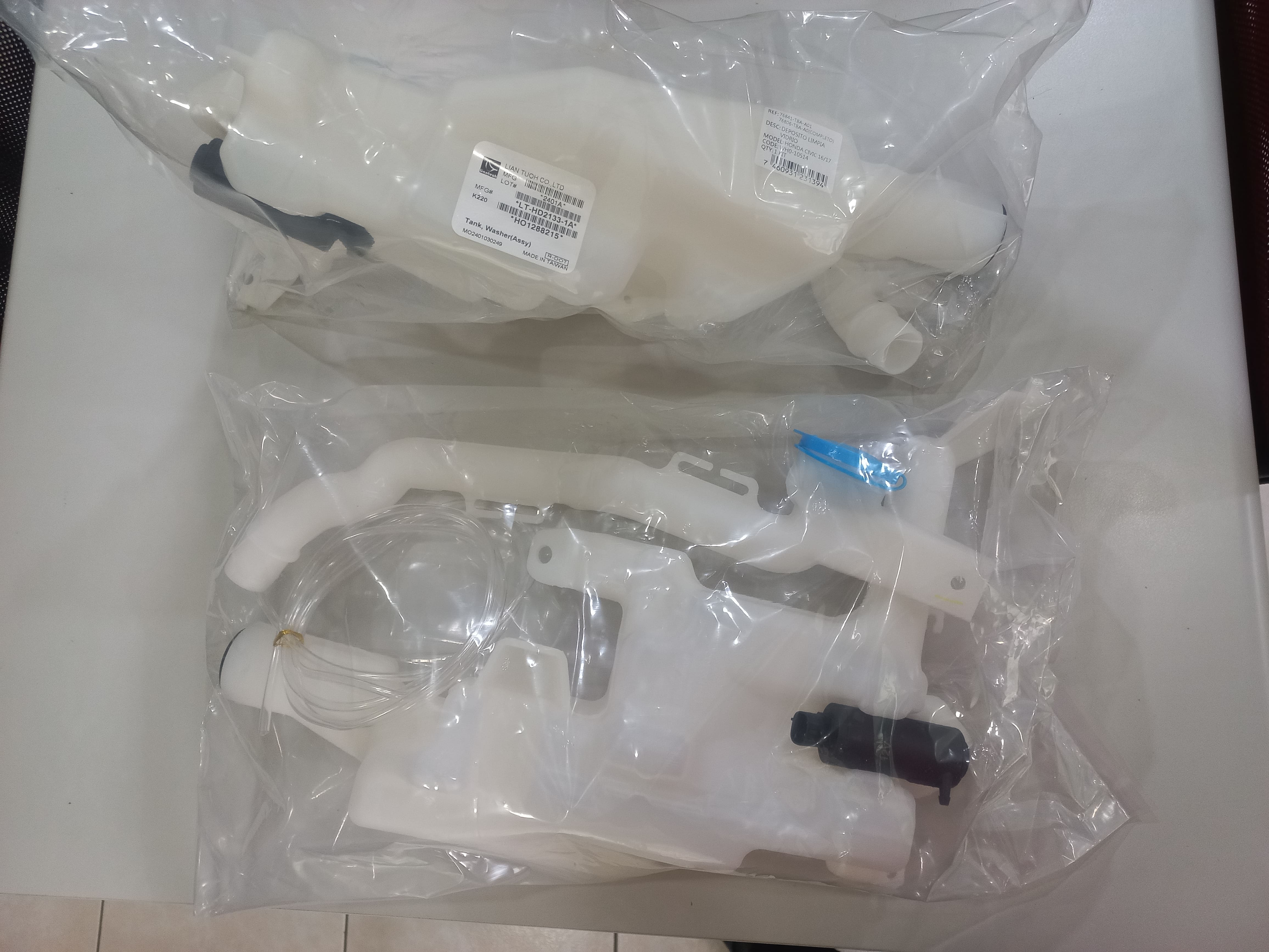 水箱 WINDSHIELD WASHER TANK FOR HONDA-OE:76841-TBA-A01-76841-TBA-A01