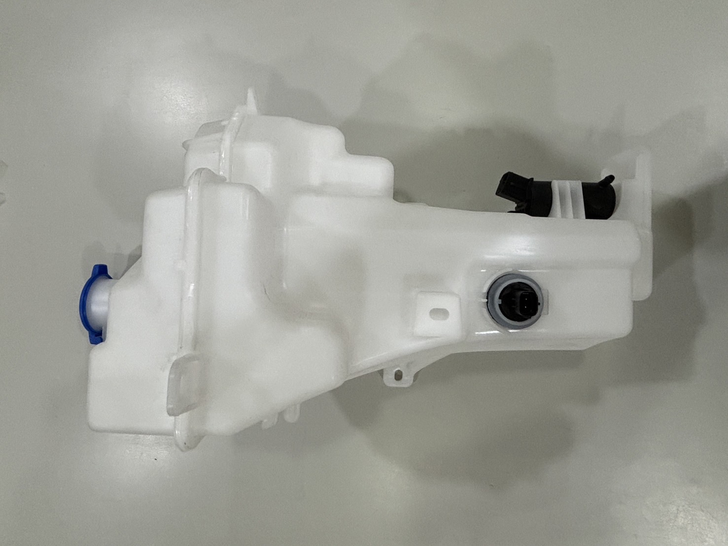 WINDSHIELD WASHER TANK FOR KIA-OE:98610-H9100-98610-H9100